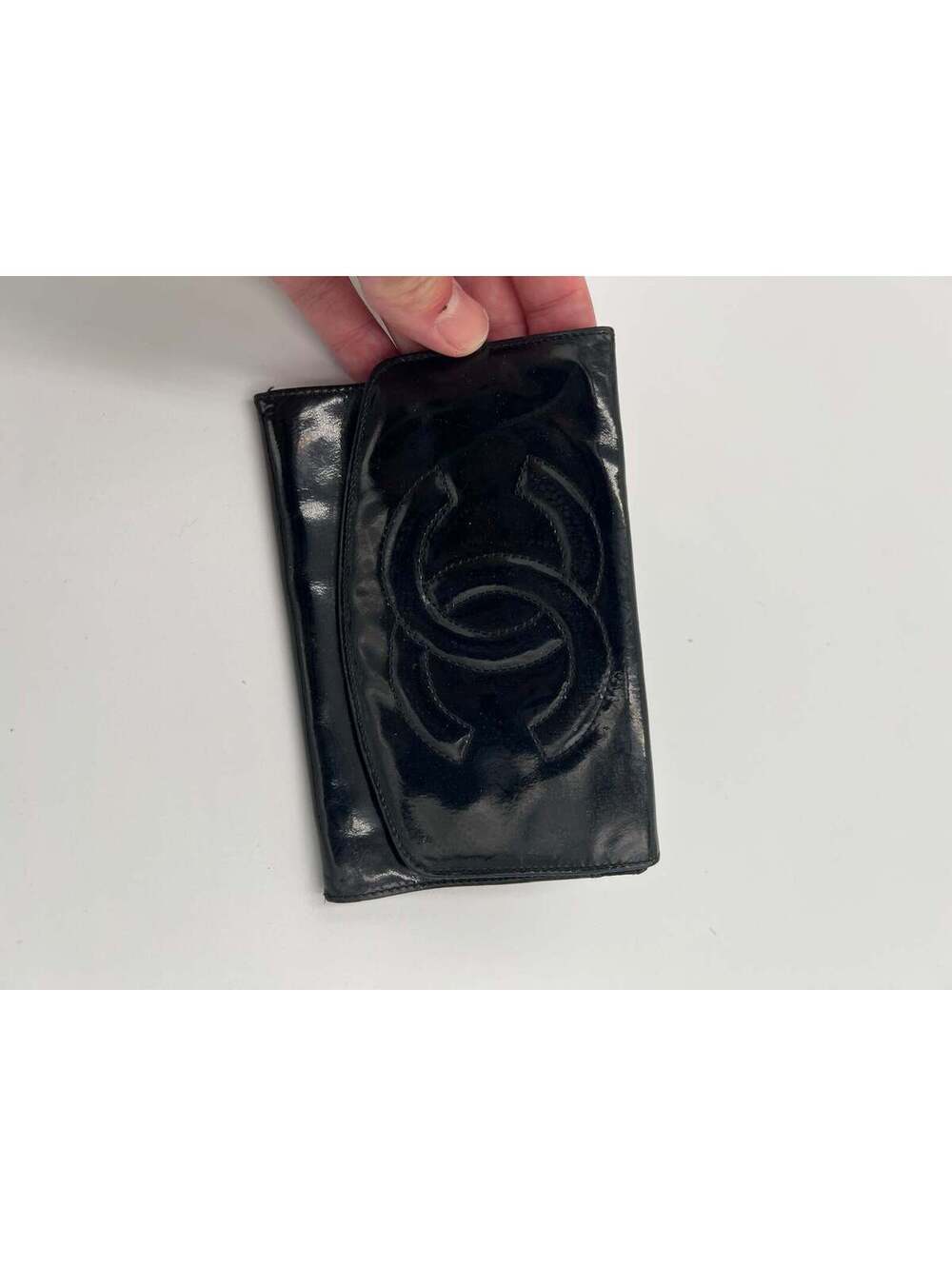 Chanel Vintage Black Patent Leather CC Logo Bifold Long Wallet